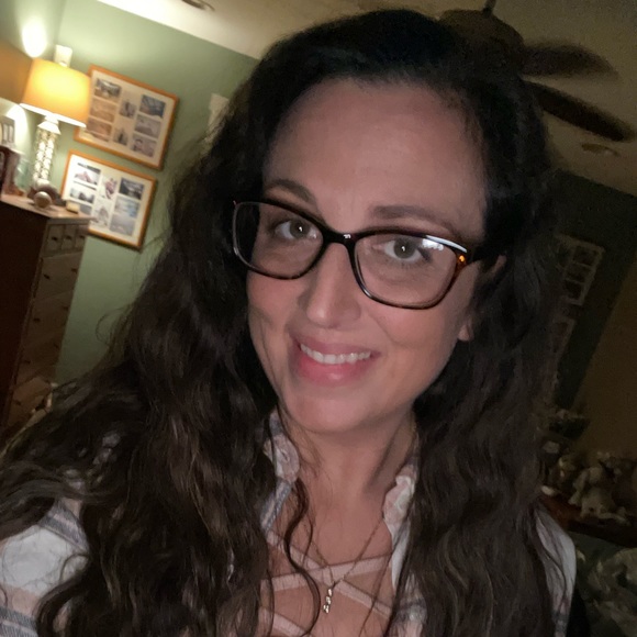 Meet your Posher, Sophie - Picture 1 of 1